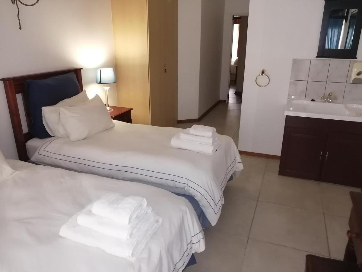 Krige Lodge B&B Блумфонтейн Экстерьер фото